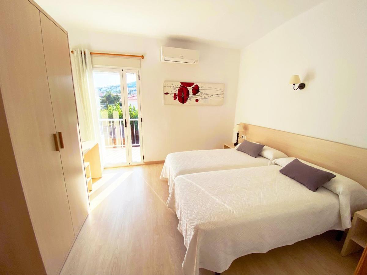 Habitaciones Camping Ferrer Peñíscola Exteriör bild